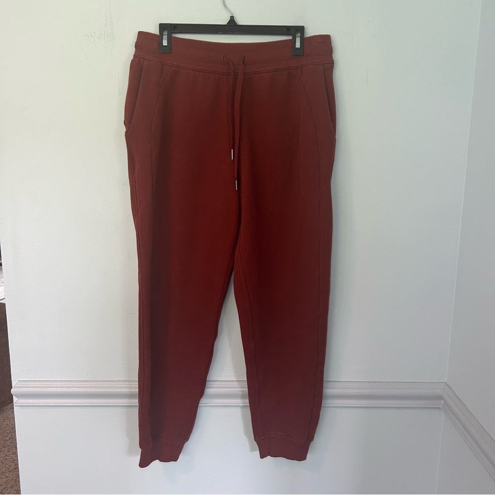 Lululemon Burgundy Scuba High-Rise Jogger Full Length Size 8